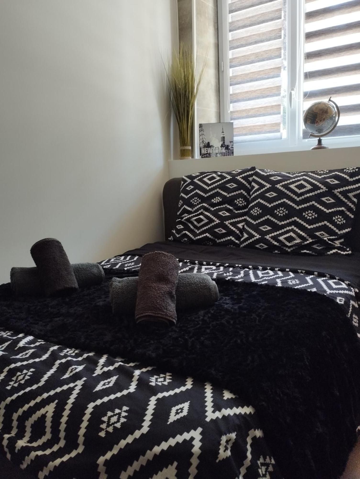 Les 4 Chenes - T2 Refait A Neuf Apartment Le Pont-de-Beauvoisin Екстериор снимка