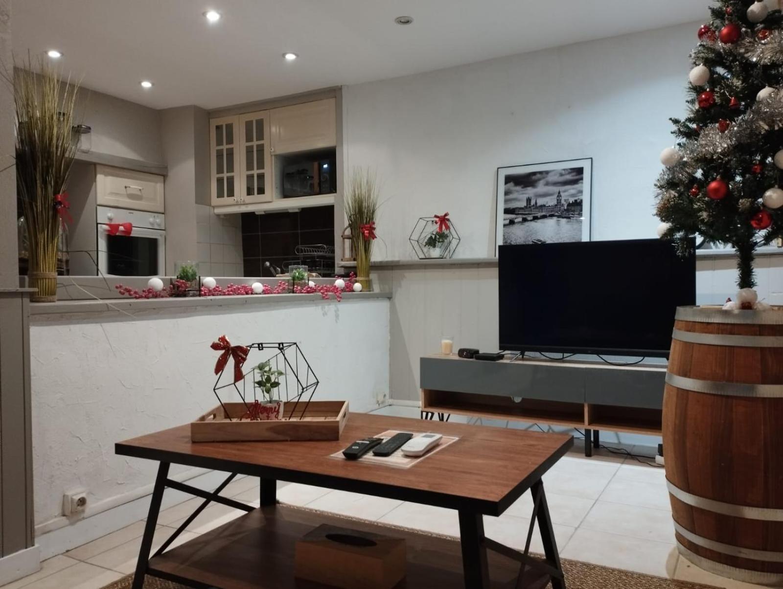 Les 4 Chenes - T2 Refait A Neuf Apartment Le Pont-de-Beauvoisin Екстериор снимка